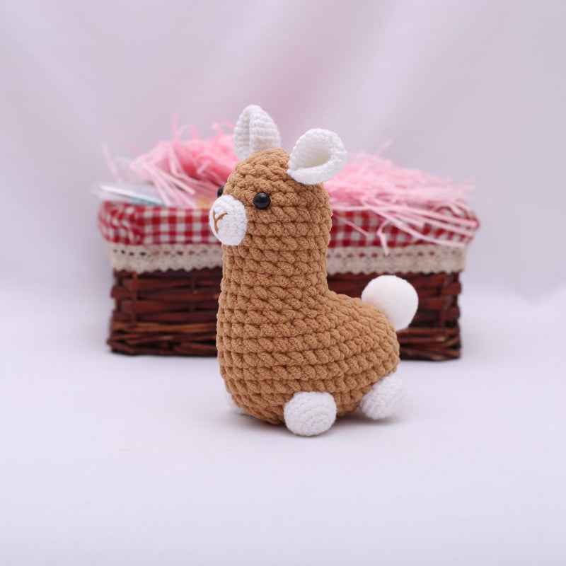 Handmade Crochet Alpaca Doll Weaving finished product