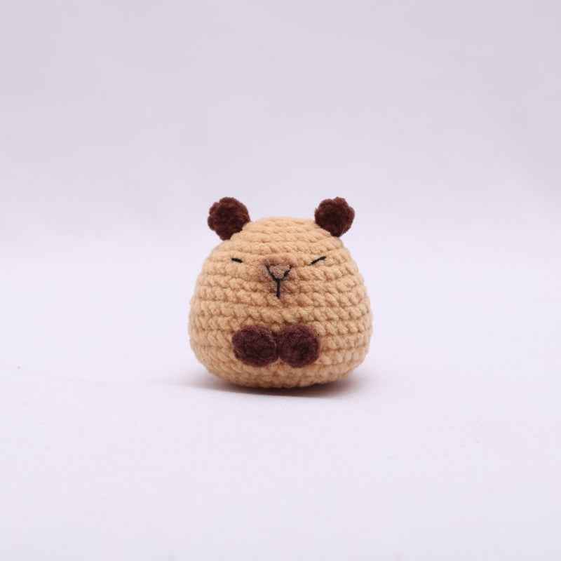 Handmade Crochet Capybara Keychain Weaving finished product