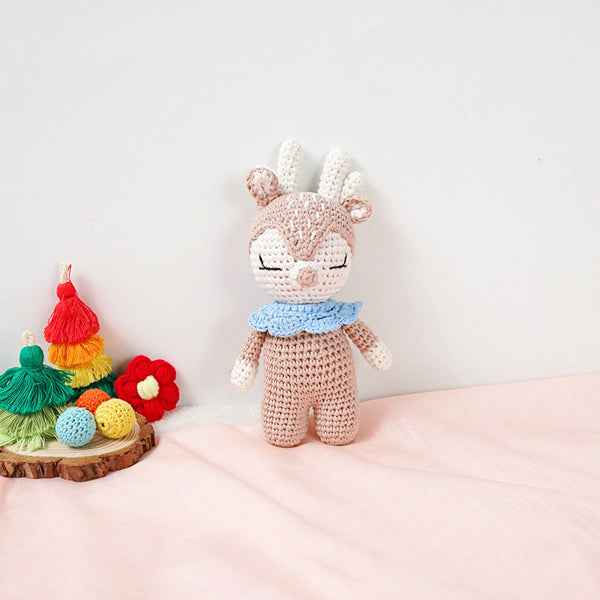 Knitted animal dolls