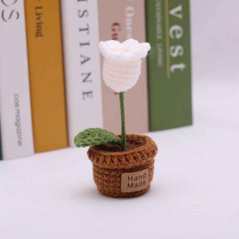 Handmade Crochet Wool Flower Mini Potted Plant Weaving finished product