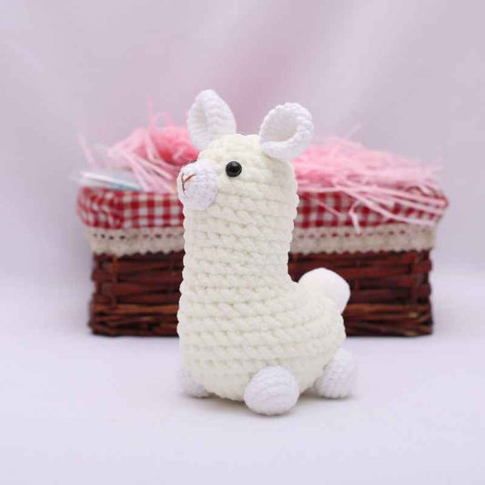 Handmade Crochet Alpaca Doll Weaving finished product