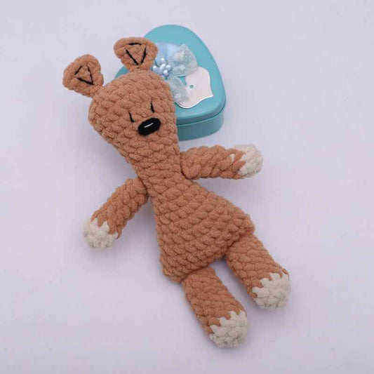 Cute Little Crochet Teddy Bear Weaving finished product